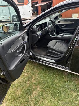 Mercedes-Benz E-class - 15