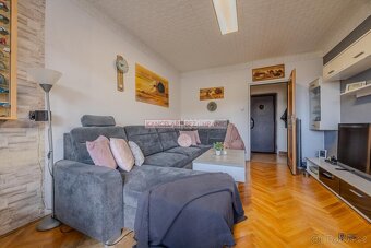Hezký byt 3+1 ve skvělé lokalitě - 15