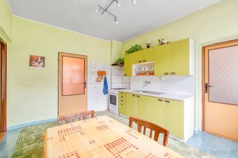 Rodinný dům, který má pevné základy v Hošťálkové - 15