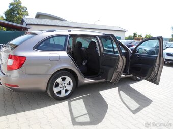 ŠKODA SUPERB 2 COMBI 2.0 TDI 103 KW R.2012 - 15