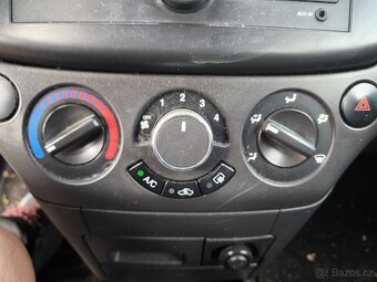 chevrolet aveo 1,2  16v rok2009 - 15