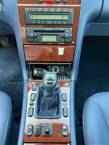 Mercedes E270 cdi (59.000km) - 15