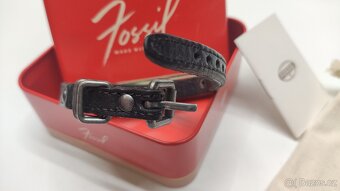 Predám náramky Fossil - 15
