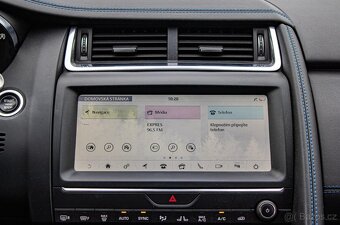 Jaguar E-Pace 2.0 R-Dynamic SE AWD A9 132kW - 15