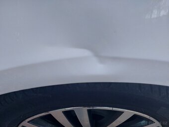 VW PASSAT SPORT 2.0TDi R-line - 15