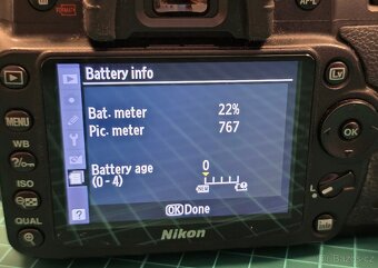 Nikon D90 s objektivem Nikkor 18–105mm f/3,5–5,6 VR - 15