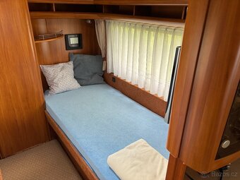 Obytný karavan Hobby Excellent 560 WLU - 15