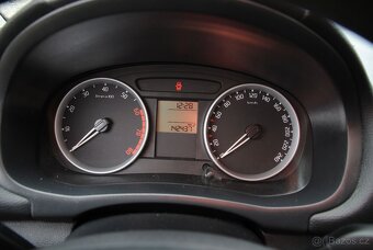 Škoda Fabia 2 1.4 63kW - po 1. majiteli - naj. 142 000km - 15