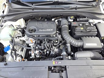 Hyundai i30 1.0T-GDi Trikolor Fastback - 15