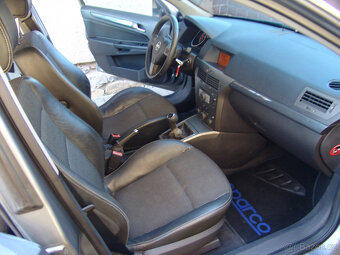 Opel Astra H combi 1.6i 16V 77KW - 15