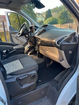 Ford Tourneo Custom TITANIUM - 15