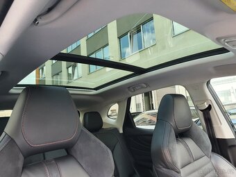 MG EHS PHEV Luxury 1.5 190kW AUT. 45tkm - záruka Autodraft - - 15