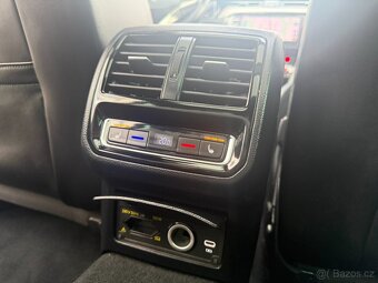 VW PASSAT B8 2.0 TDi MATRIX VIRTUAL KAMERA TAŽNÉ - 15