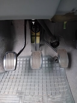 Škoda Felicia LX 1.3 40 kW, r. v. 1998, zelená - 15