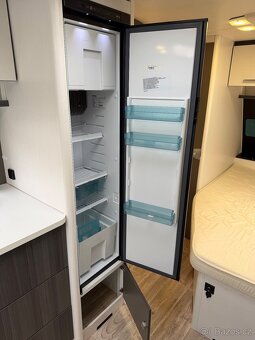 Dethleffs C’go 495 ~ francouzská postel - 15