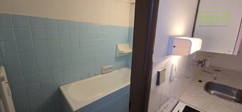 Zděný byt s balkonem  3+1 k rekonstrukci. - 15