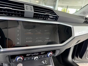 Audi Q3 40TFSI QUATTRO MatrixLED KeyLess - 15