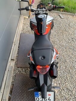 KTM Super Duke 990  SERVISNÍ KNÍŽKA  - 15