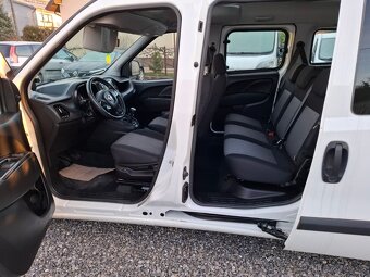 Fiat Doblo 1,6 88KW - 120k r,2021 rampa pre ZTP vozičkara - 15