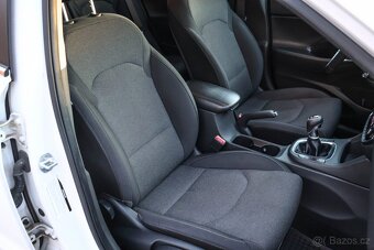 Hyundai i30 1.5 T-GDi mHEV iMT Family - 15