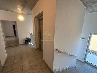 Pronájem novostavby bytu 2+kk s park.stáním Plzeň-Černice - 15