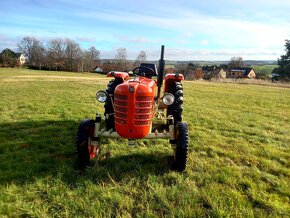 Traktory Zetor po renovaci, 2011 a 3011 a zetor 25N - 15