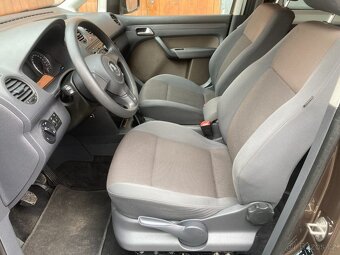 VOLKSWAGEN CADDY MAXI 1,6TDi 7míst tažné novébrzdy - 15