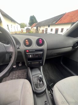 Seat Ibiza 1.4 Mpi 2004 - 15