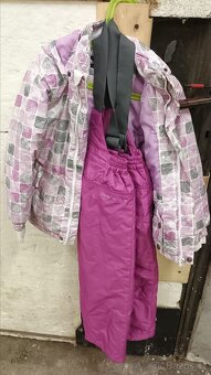 Set dětské lyže Atomic 90 + lyžáky + helma + lyž. souprava - 15