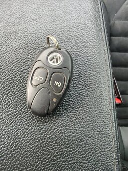Prodám Volkswagen Passat B7 2.0 tdi, 103kW - 15