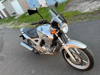 Honda 250 CBF - 15