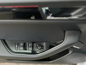 Škoda Superb 1.8 TSI manuál 2017 Laurin a Klement 94000km - 15