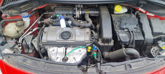 Peugeot 207 1.4 i třídveřový - 15