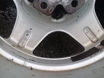 Sada disků 7,5Jx16H2 E135 + zimní pneu 205/65R16C - 15