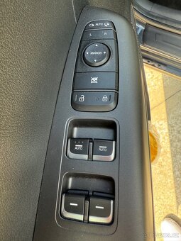 Kia Sportage 1.6 T-GDI AWD Black Edition - 15