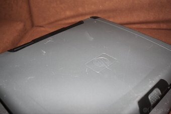 pěkný jak nový HP OmniBook XE3 s win98 - 15