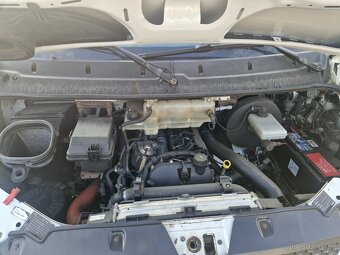 Kontejnerové Iveco do 3,5 tuny - 15