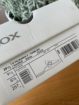 Smetanové celokožené pantofle moles Geox 39 a 39,5 - 15