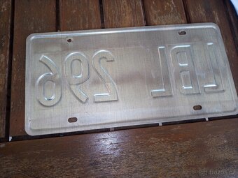 PRODÁM USA REGISTRAČNÍ ZNAČKY PĚKNÁ DEKORACE - 15