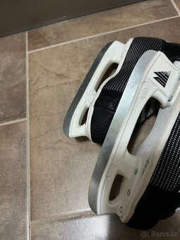 Dětské zimní brusle - 15