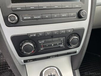Škoda Octavia II 1.2 TSI 77kW Ambiente - 15