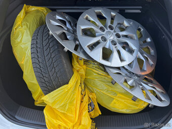 i30 1.5CVVT 81kW NOVÝ MODEL ZÁRUKA KOUPENO V ČR DPH - 15