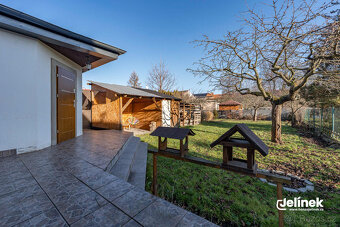 Pronájem prostorného bytu 5+kk po kompletní rekonstrukci se  - 15