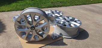 Dacia duster  renault honda toyota nissan 5x114,3 r16 - 15