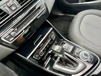 BMW 218i Active Tourer - F45, historie, automat - 15