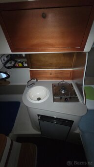 LOĎ ITALMAR, CABIN 23 + motor 225hp + dvouosí vlek - 15