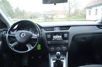 PRODÁM ŠKODA OCTAVIA COMBI III 1.2TSI 77KW 2014 - 15