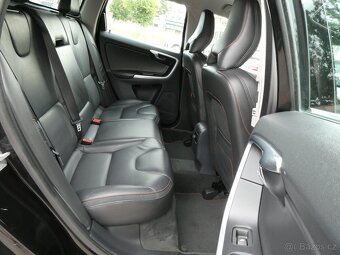 Volvo XC60 2.4 D4 140kW AWD Ocean Race,ČR,DPH - 15