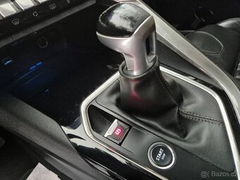 Peugeot 5008 1,5 BlueHDi Allure 7MÍST LED DPH - 15