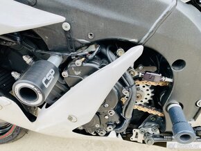 Yamaha YZF-R1, možnost splátek a protiúčtu - 15